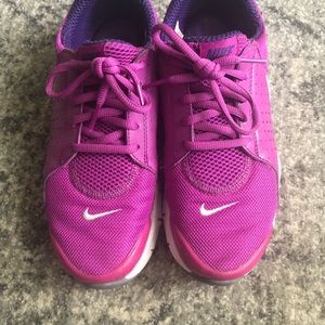 purple nike sneakers womens